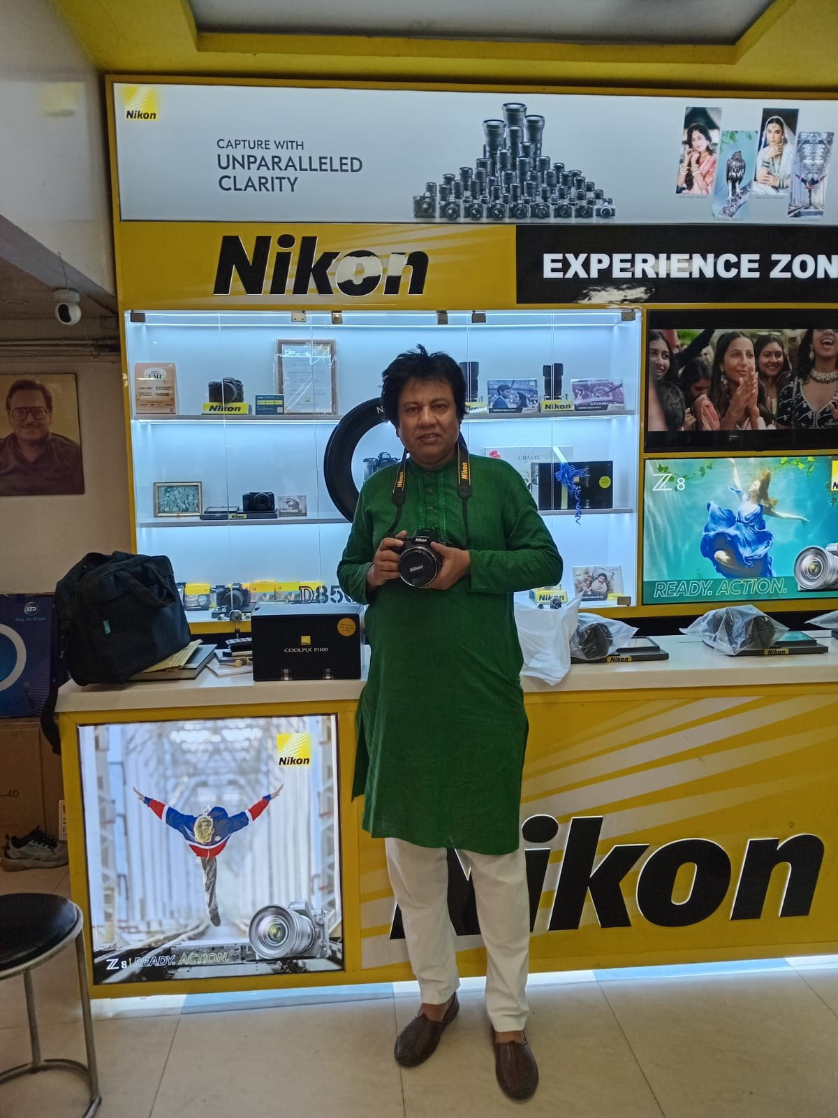 Customer at Capital Chowringhee Pvt Ltd, Kolkata