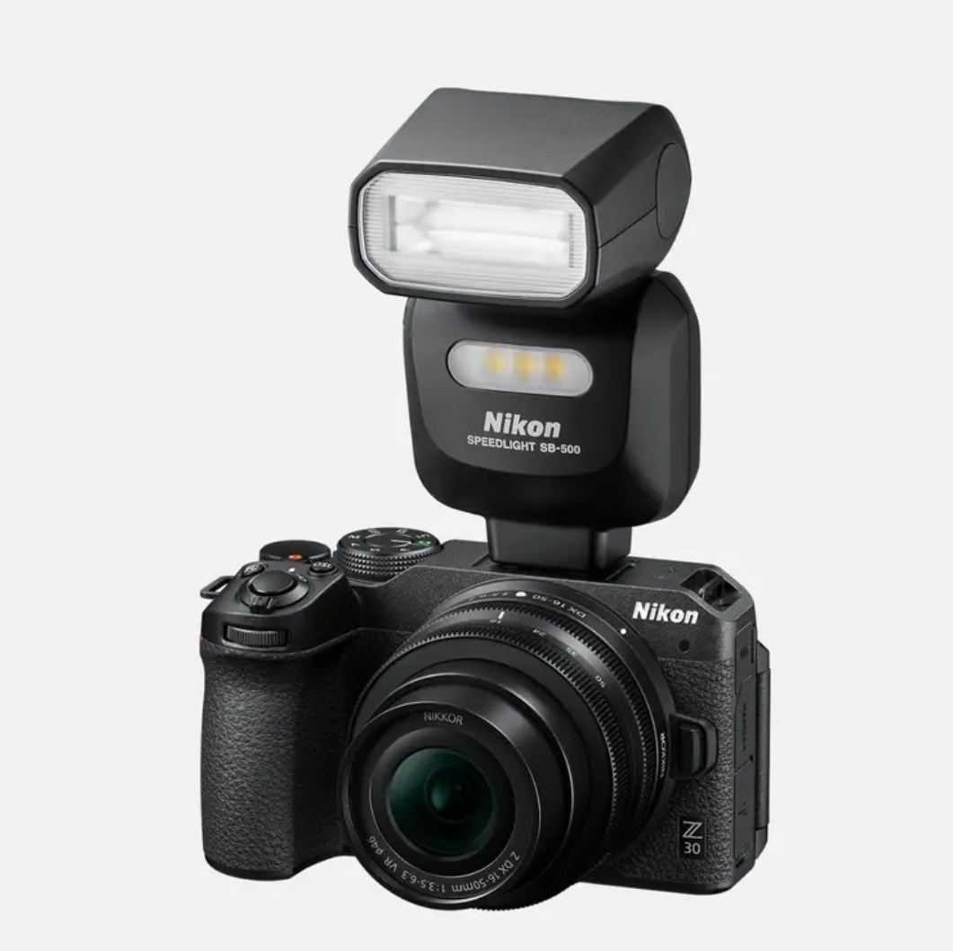 Nikon Z30 + NIKKOR Z DX 16-50mm VR