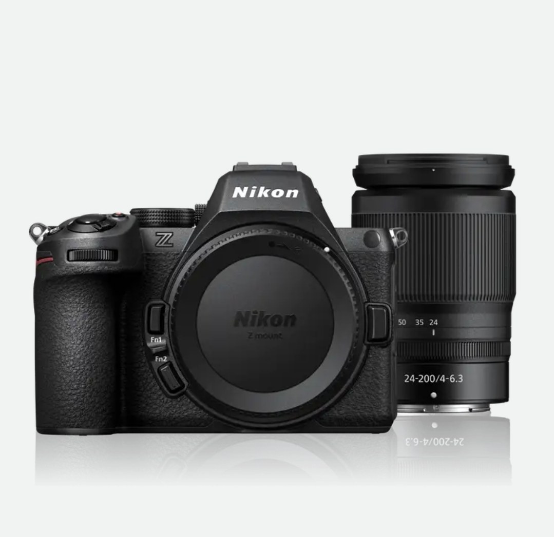 Nikon Z5II + NIKKOR Z 24-200mm VR